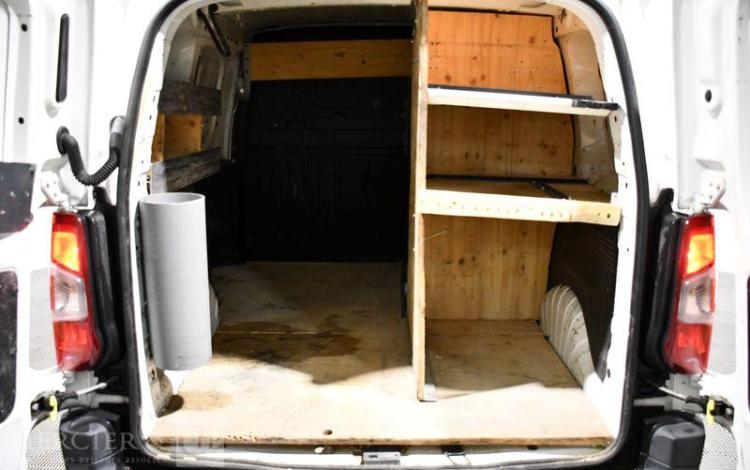 PEUGEOT PARTNER ASPHALT STANDARD 650kg BLANC FH-716-JG