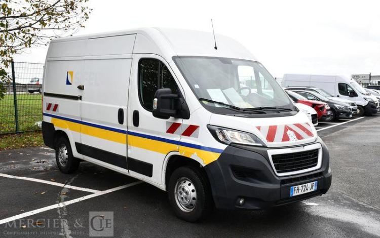 PEUGEOT BOXER L2H2 335 130CH PREMIUM PACK BLANC FH-724-JP