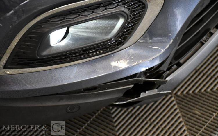 RENAULT KADJAR 1.5 BLUEDCI 115 BOSE BLEU FH-813-DG