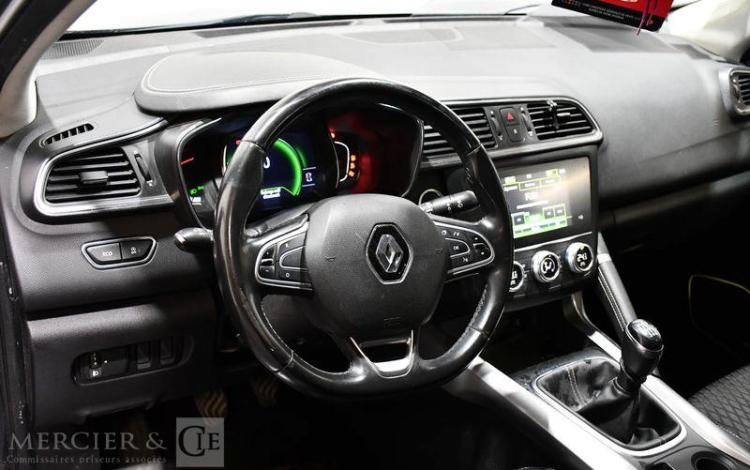 RENAULT KADJAR 1.5 BLUEDCI 115 BOSE BLEU FH-813-DG