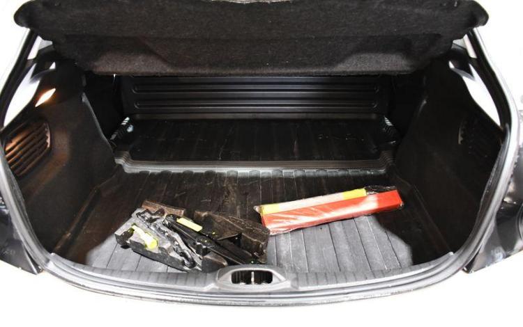 PEUGEOT 208 AFF 100CH PACK PREMIUM BLANC FJ-351-VN