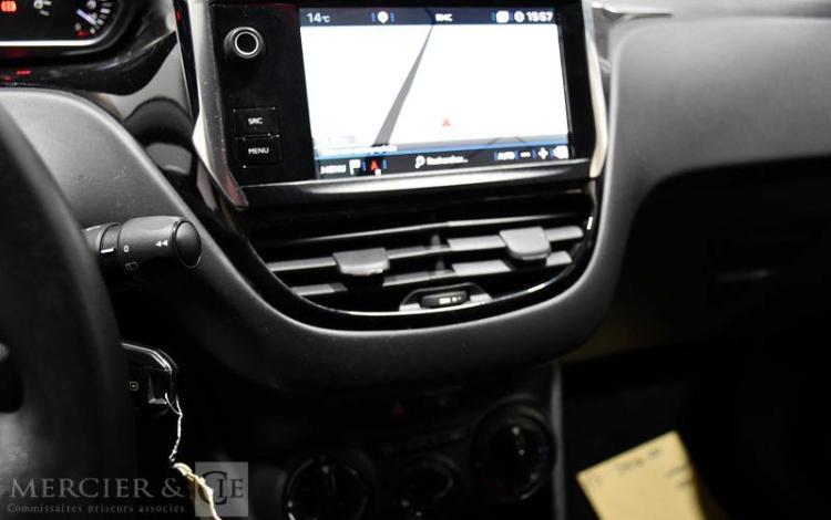 PEUGEOT 208 AFF 100CH PACK PREMIUM BLANC FJ-351-VN