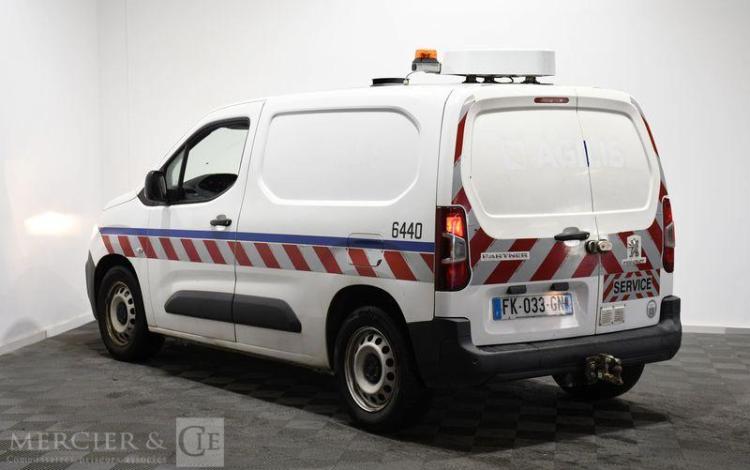 PEUGEOT PARTNER STD 100CH GRIP BLANC FK-033-GN