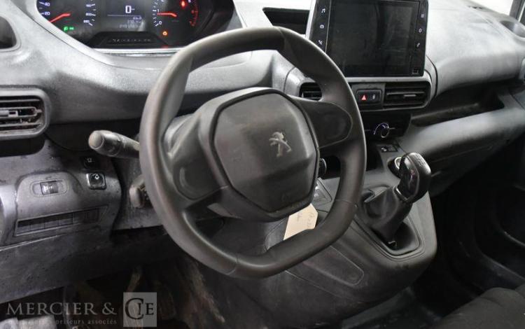 PEUGEOT PARTNER STD 100CH GRIP BLANC FK-033-GN