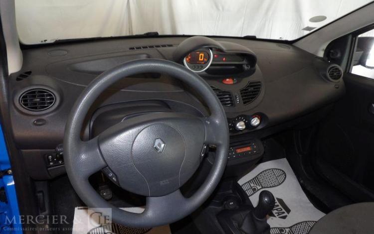 RENAULT TWINGO II DCI  FK-690-DQ