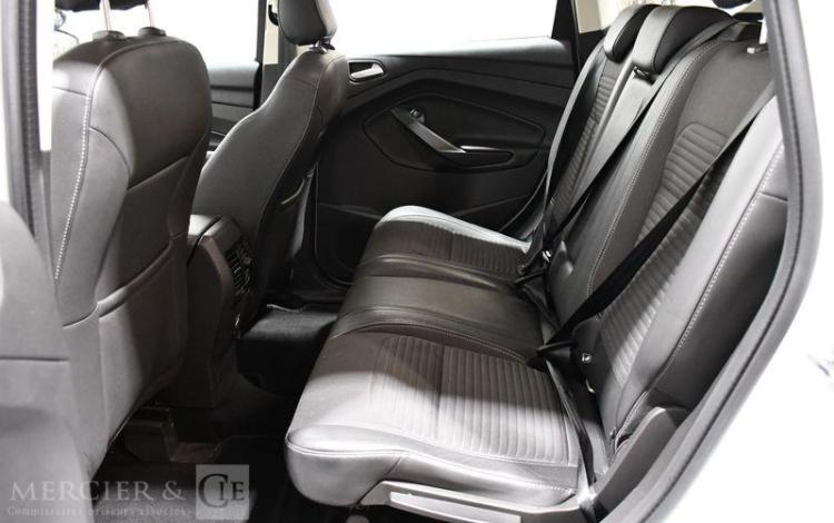 FORD KUGA A,E  D120 TITANIUM 2M BLANC FK-857-WF
