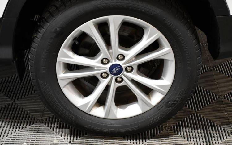 FORD KUGA 2 A,E D120 TITANIUM 2M BLANC FK-917-WF