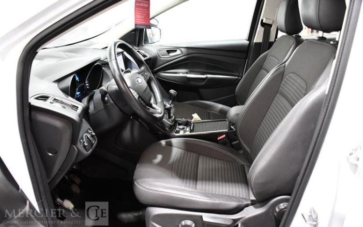 FORD KUGA 2 A,E D120 TITANIUM 2M BLANC FK-917-WF