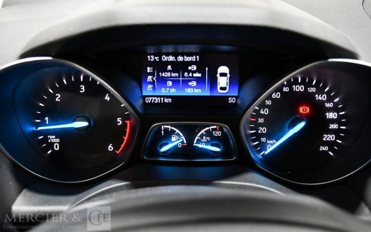 FORD KUGA 2 A,E D120 TITANIUM 2M BLANC FK-917-WF