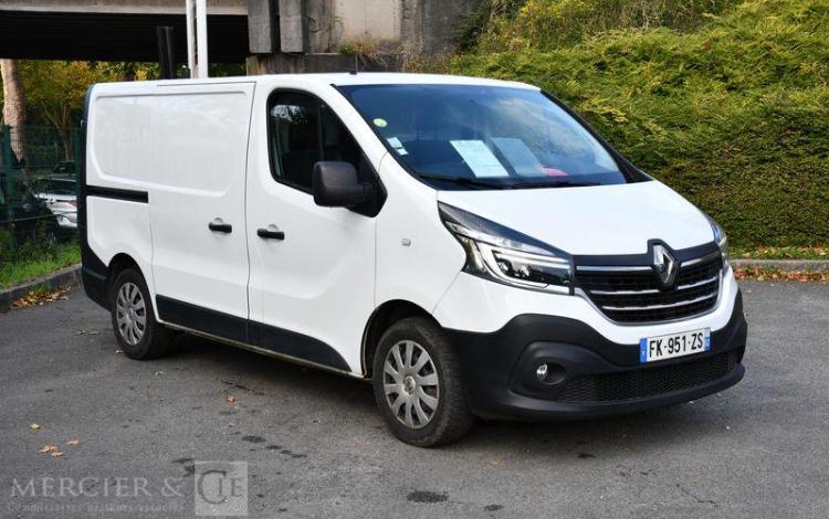 RENAULT TRAFIC L1H1 GCF 1200 DCI 120 BLANC FK-951-ZS
