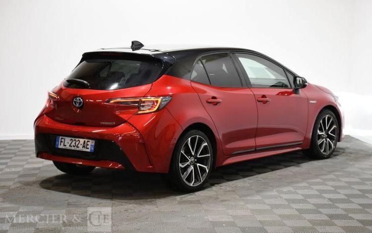 TOYOTA COROLLA ROUGE FL-232-AE