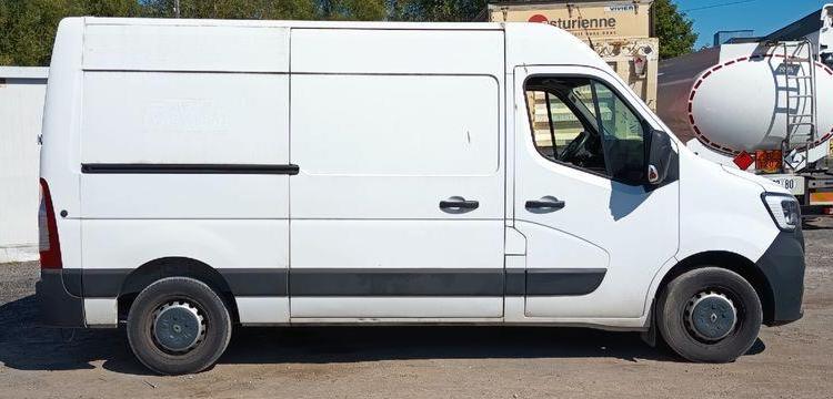 RENAULT MASTER 3 TRACTION FOURGON 2,3 DCI 16V 136 CV – DIESEL – 66745 KMS – ANNEE 2019 BLANC FL-397-NK