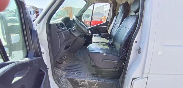 RENAULT MASTER 3 TRACTION FOURGON 2,3 DCI 16V 136 CV – DIESEL – 66745 KMS – ANNEE 2019 BLANC FL-397-NK