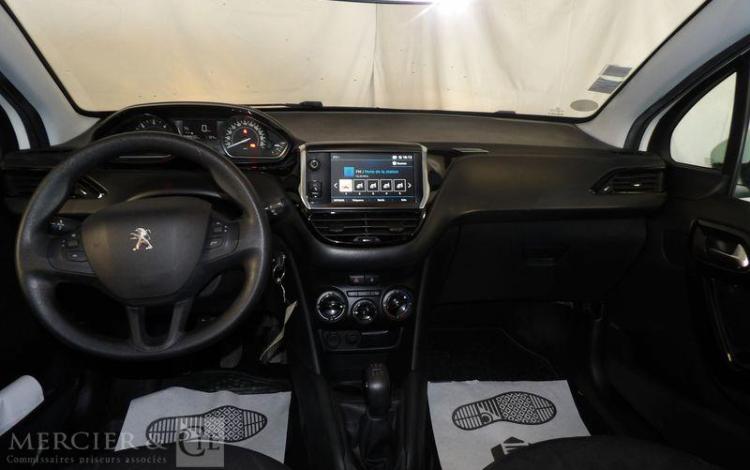 PEUGEOT 208 AFF 100CH  FN-138-HW