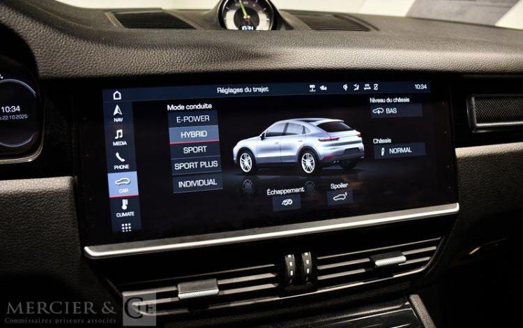 PORSCHE CAYENNE COUPE 3,0 V6 E-HYBRID GRIS FN-929-WM