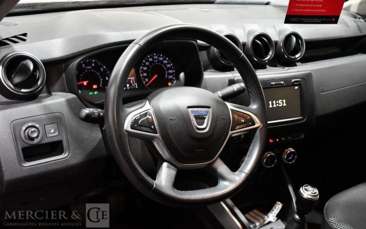 DACIA DUSTER PRESTIGE BLUE DCI 115 4X2 ROUGE FP-707-KX