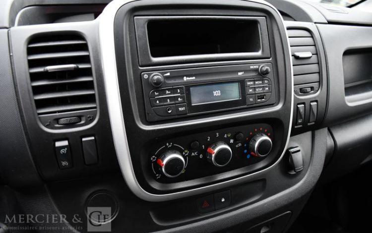 RENAULT TRAFIC 2.0 DCI 120CH 1T3 L2H1 GD CONFORT S&S BLANC FP-813-ZD