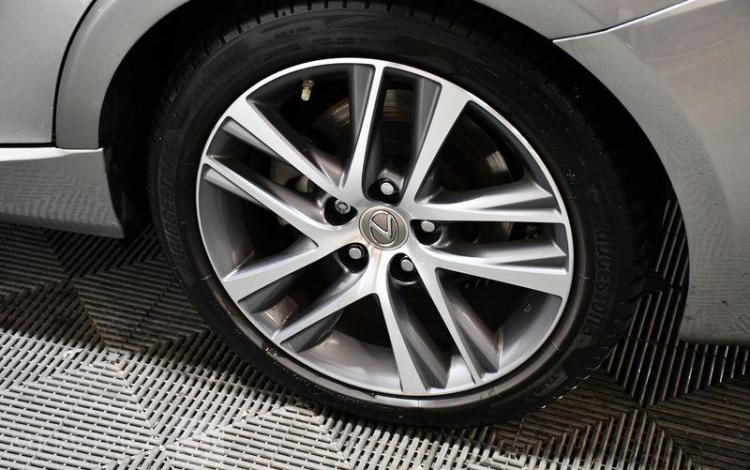 LEXUS IS GRIS FR-265-GC