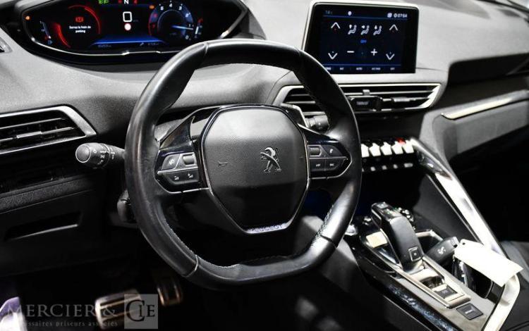 PEUGEOT 5008 CROSSWAY PURE TECH 130 NOIR FR-379-EE