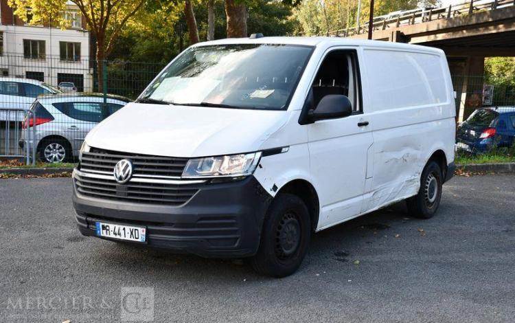 VOLKSWAGEN TRANSPORTER BLANC FR-441-XD