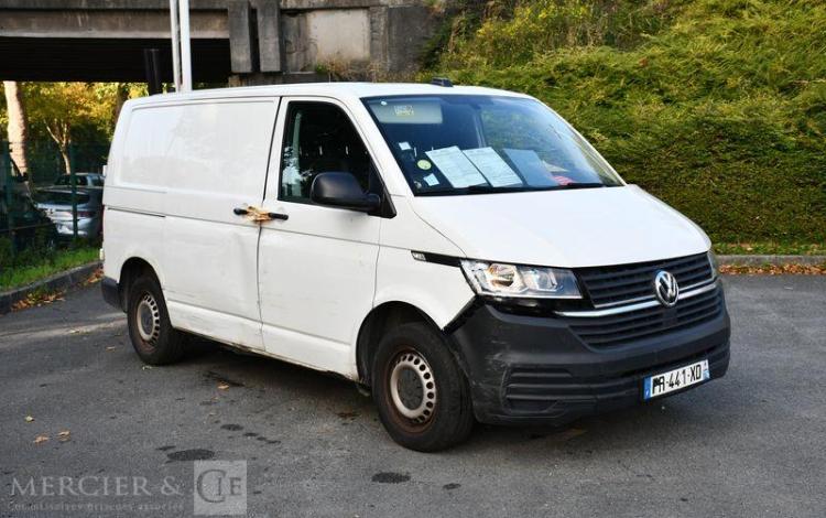 VOLKSWAGEN TRANSPORTER BLANC FR-441-XD
