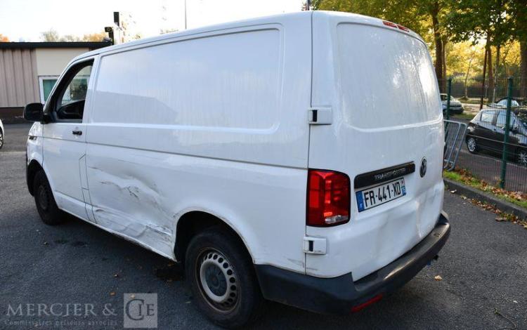 VOLKSWAGEN TRANSPORTER BLANC FR-441-XD