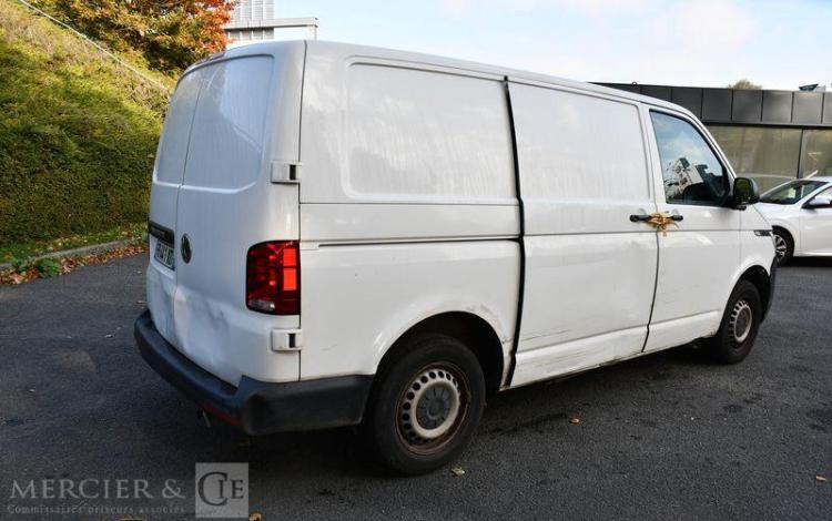 VOLKSWAGEN TRANSPORTER BLANC FR-441-XD
