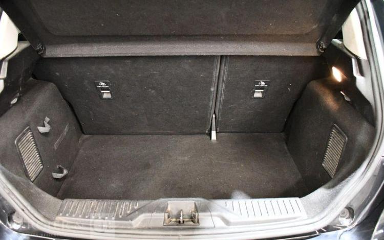 FORD FIESTA E95 COOL & CNT NOIR FR-468-FF