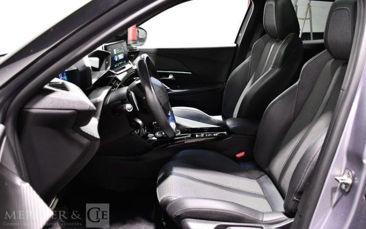 PEUGEOT 2008 GT LINE PURE TECH GRIS FR-577-JP