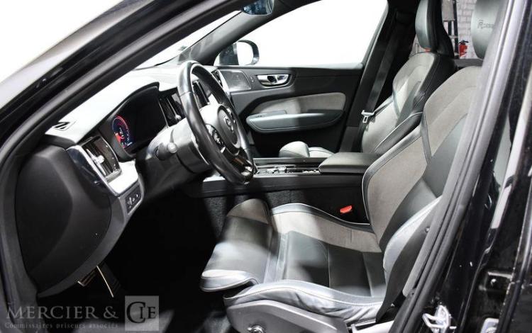 VOLVO XC60 T8 R-DES 4M NOIR FR-630-LT