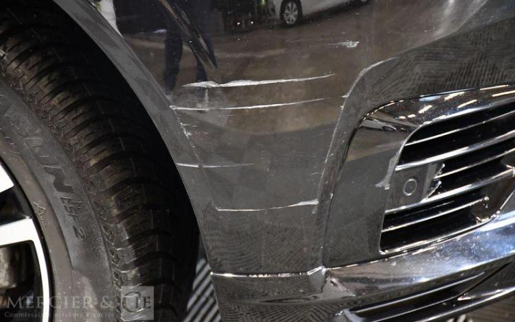 VOLVO XC60 T8 R-DESIGN NOIR FR-633-LT