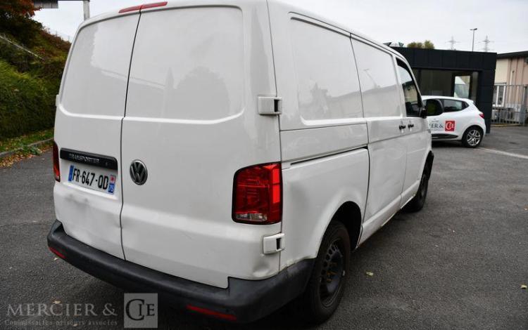 VOLKSWAGEN TRANSPORTER BLANC FR-647-QD