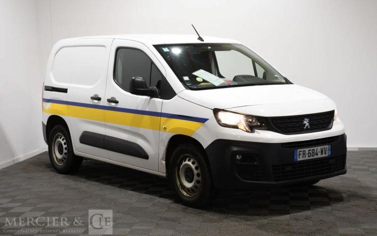 PEUGEOT PARTNER STD 100CH GRIP BLANC FR-684-WV