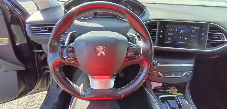 PEUGEOT 308 II (T9) PHASE 2 1.5 BLUEHDi 16V EAT8 S&S 130 CV BOITE AUTO – 113817 KMS NOIR FR-905-PE