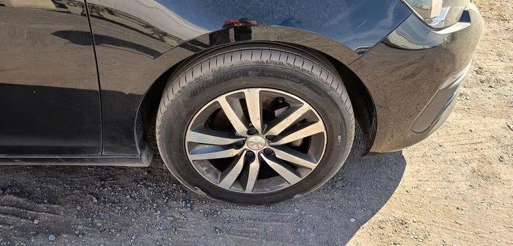 PEUGEOT 308 II (T9) PHASE 2 1.5 BLUEHDi 16V EAT8 S&S 130 CV BOITE AUTO – 113817 KMS NOIR FR-905-PE