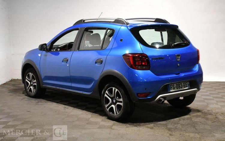 DACIA SANDERO BLUEDCI 95CH 15 ANS 5P BLEU FS-093-EE