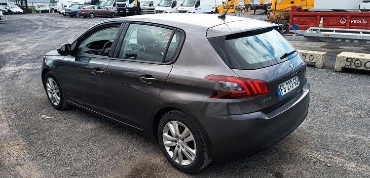 PEUGEOT 308 ACTIVE BUSINESS II (T9) PHASE2 1.5 BLUEHDi 16V EAT8 S&S 130CV – DIESEL – GRIS FS-213-GS