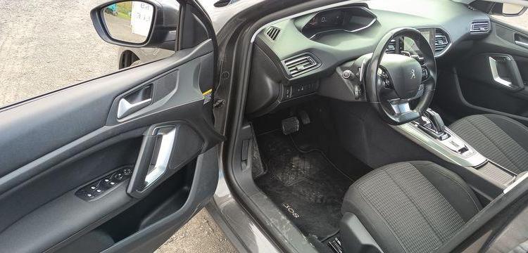 PEUGEOT 308 ACTIVE BUSINESS II (T9) PHASE2 1.5 BLUEHDi 16V EAT8 S&S 130CV – DIESEL – GRIS FS-213-GS