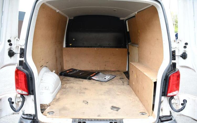 VOLKSWAGEN TRANSPORTER T6 2T8 L1H1 TDI 110CH BLANC FT-306-BP