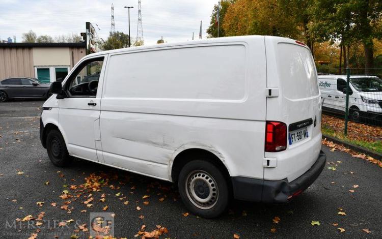 VOLKSWAGEN TRANSPORTER BLANC FT-597-WW