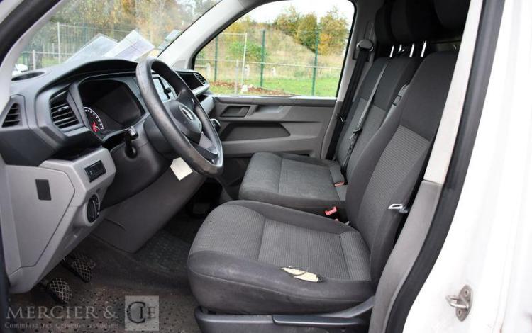 VOLKSWAGEN Transporter BLANC FV-422-DX