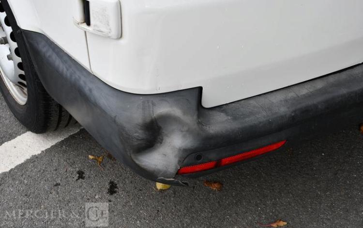 VOLKSWAGEN Transporter BLANC FV-423-DX