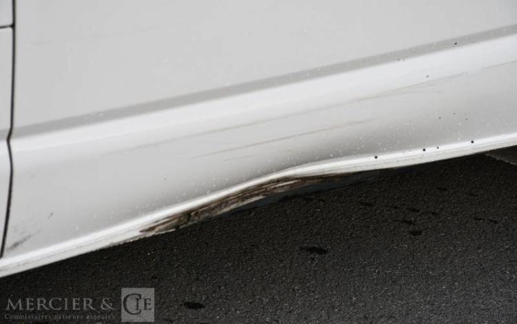 VOLKSWAGEN Transporter BLANC FV-425-DX