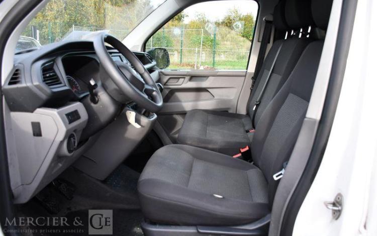 VOLKSWAGEN Transporter BLANC FV-425-DX