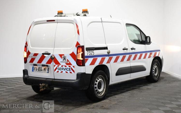 PEUGEOT PARTNER STD 100CH GRIP BLANC FV-664-MF