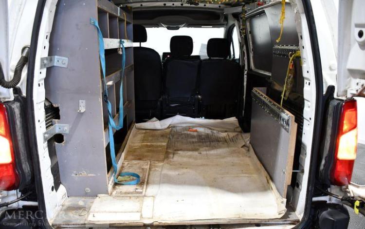 PEUGEOT PARTNER STD 100CH GRIP BLANC FV-664-MF