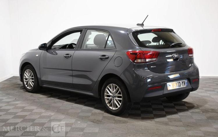KIA RIO 1,2 ACTIVE GRIS FW-333-YV