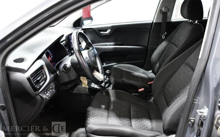 KIA RIO 1,2 ACTIVE GRIS FW-333-YV