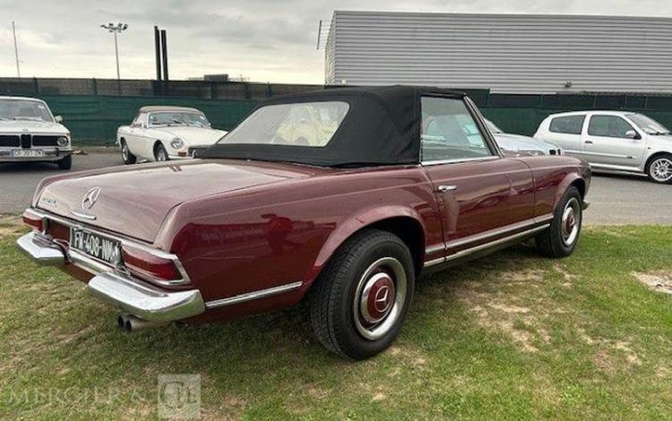 MERCEDES 230 SL « PAGODE » AUTOMATIC BORDEAUX FW-408-NM