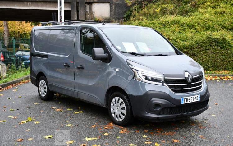 RENAULT TRAFIC GCF L1H1 1200 DCI 120 GRIS FW-937-MB